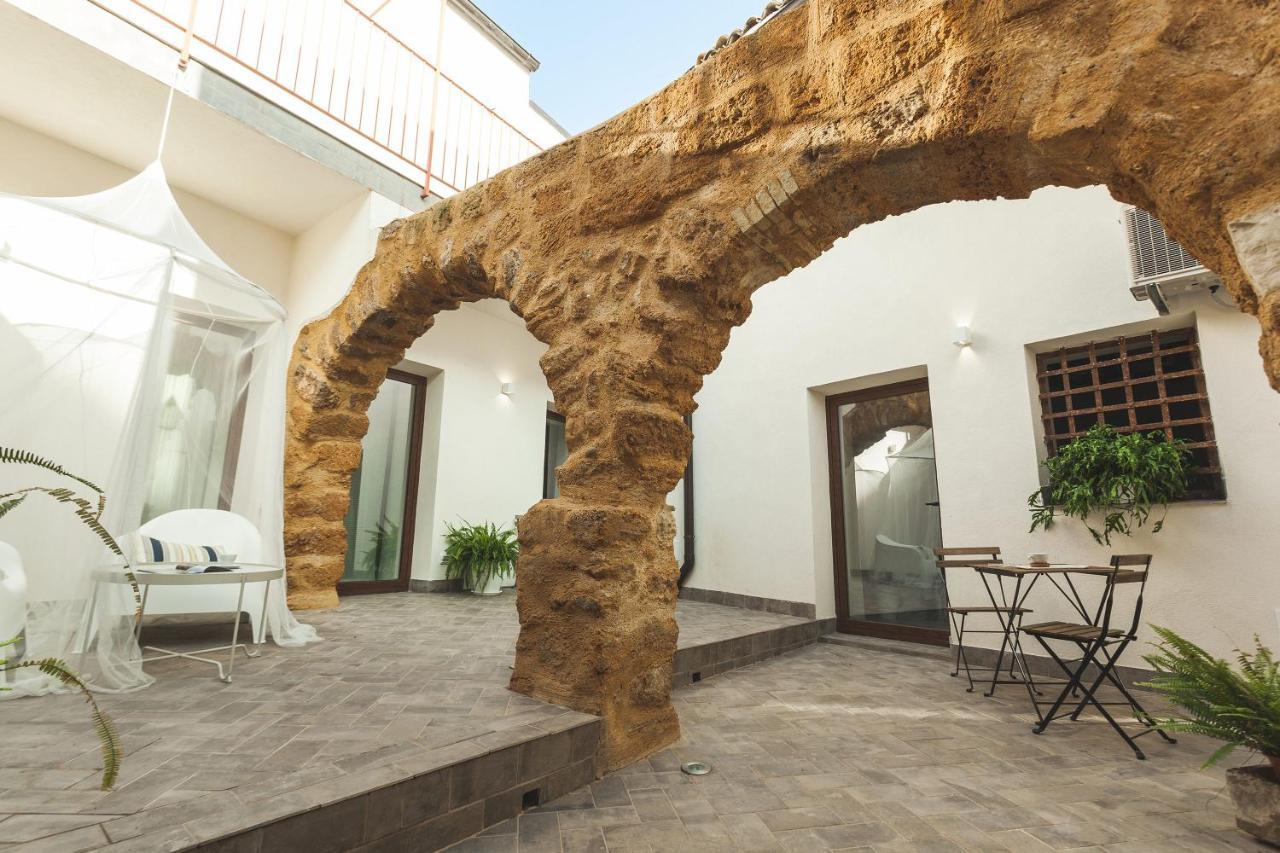 Hotel Cortile Baronello Agrigent Exterior foto