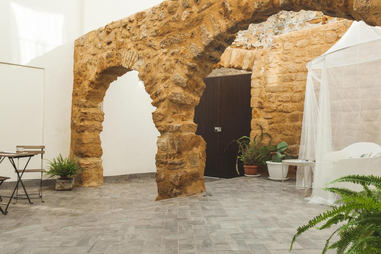 Hotel Cortile Baronello Agrigent Exterior foto