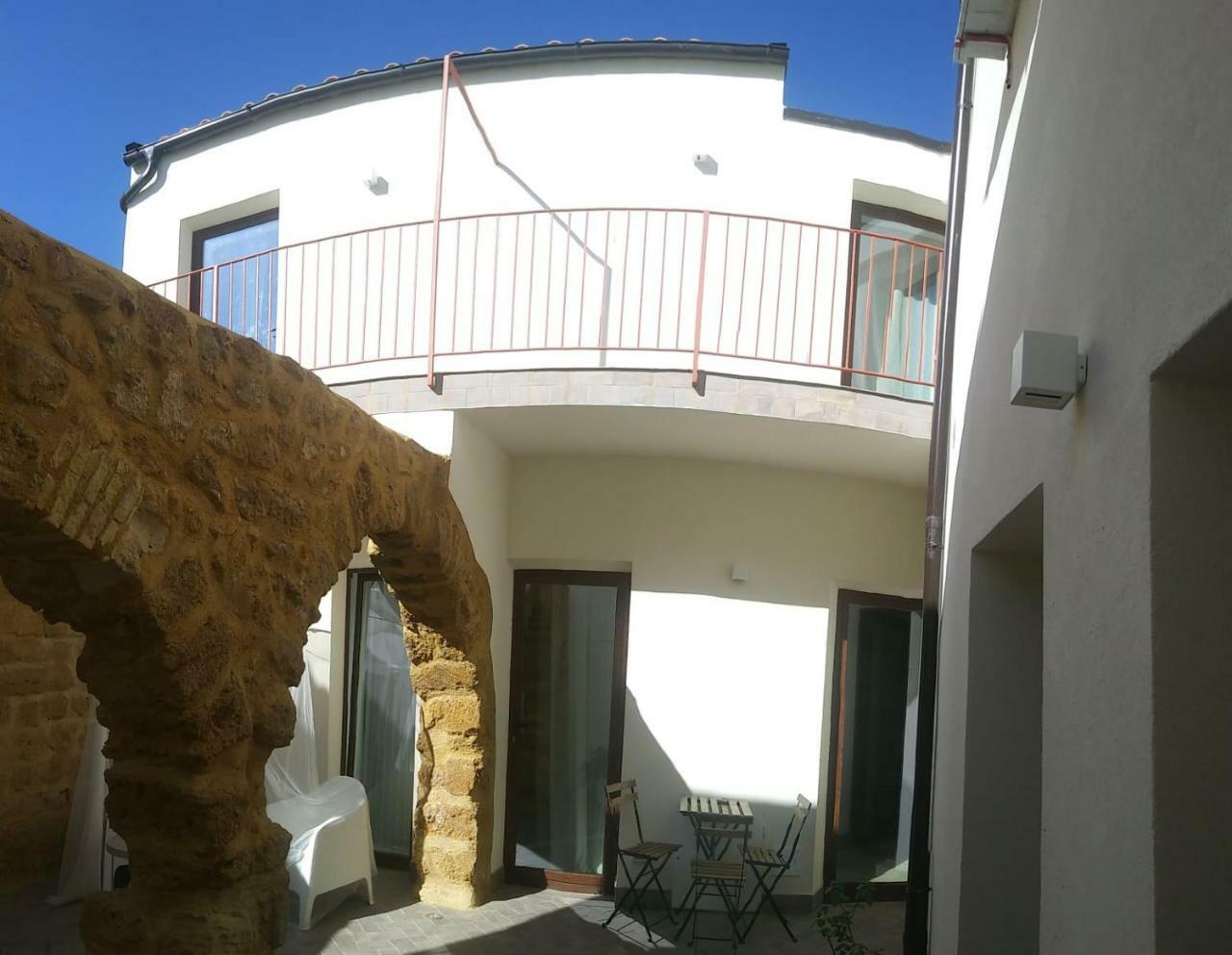 Hotel Cortile Baronello Agrigent Exterior foto